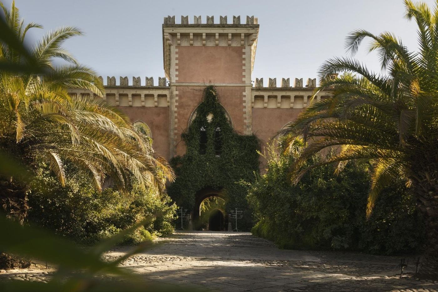 Castello Xirumi Serravalle